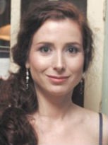 Актер Соня Дамьянович