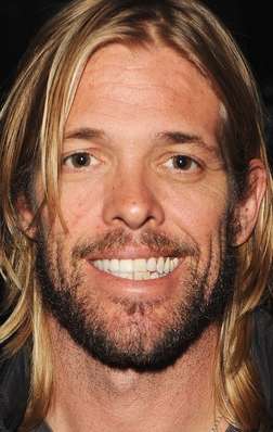 Актер Тейлор Хоукинс