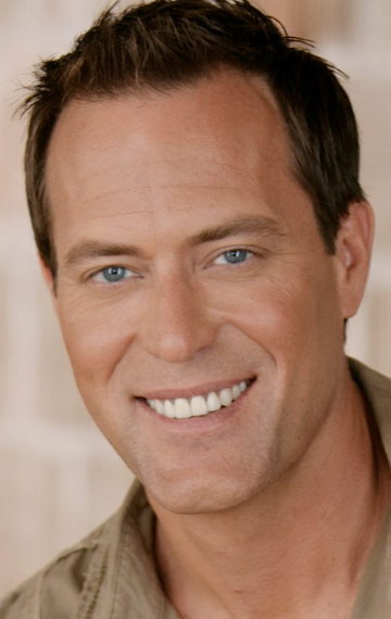 Актер Роберт Бог