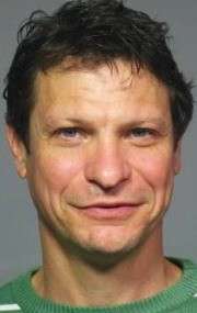 Актер Грант Суэнби