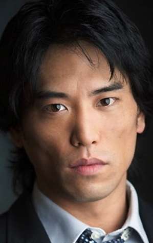 Актер Питер Шинкода