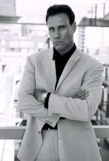 Актер Питер Кент