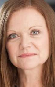 Актер Джиллиан Барбер