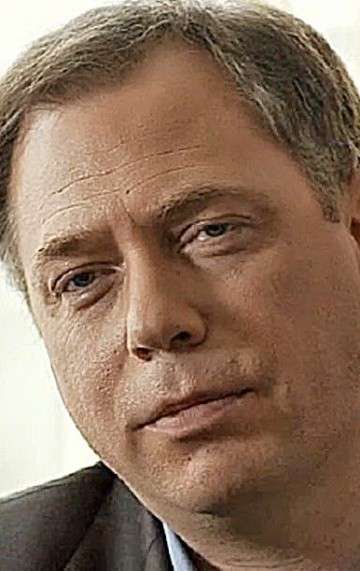 Актер Борис Хасанов