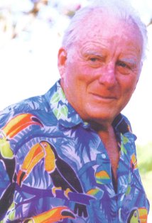 Актер Бак Холлэнд