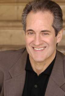 Актер Р. Мартин Клейн