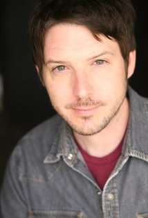 Актер Марк Уорден