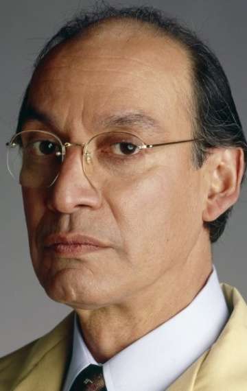 Актер Грегори Сьерра