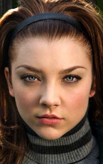 Актер Натали Дормер