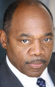 Актер Грегг Дэниэл