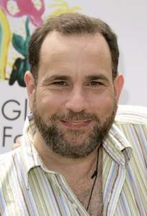 Актер Мальколм Дэнар