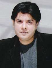 Актер Саджид Кхан