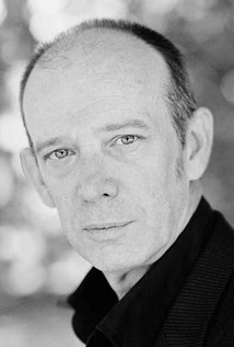 Актер Нэйтан Осгуд