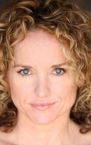 Актер Кэрин Мовер