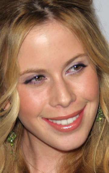 Актер Тара Липински