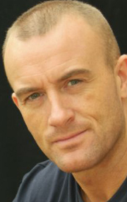 Актер Росс О&rsquo;Хеннесси