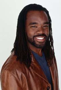 Актер Джон Л. Адамс