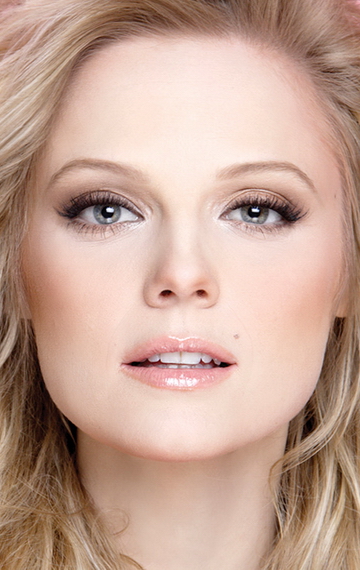 Актер Анна Лаевская