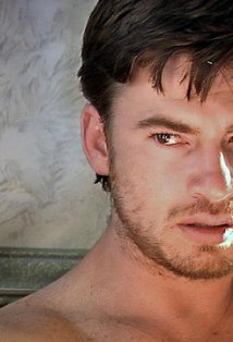 Актер Марк МакКалло