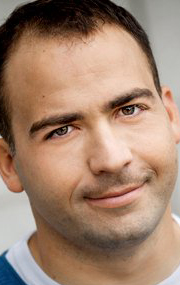 Актер Райан Хоффман