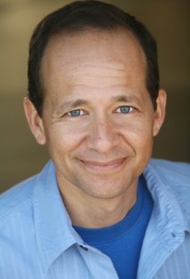 Актер Тони Мулерт