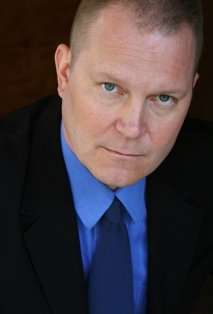 Актер Стивен Рэмси