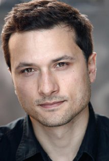 Актер Сону Луис