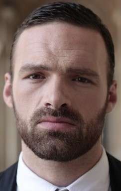 Актер Элбан Ленуар