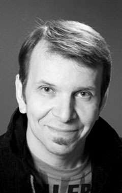 Актер Геннадий Алимпиев