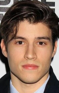 Актер Камерон Каффе