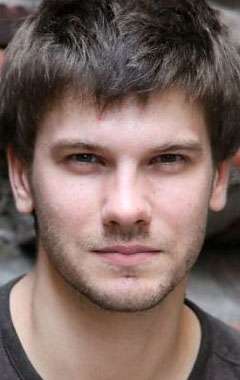 Актер Степан Бекетов