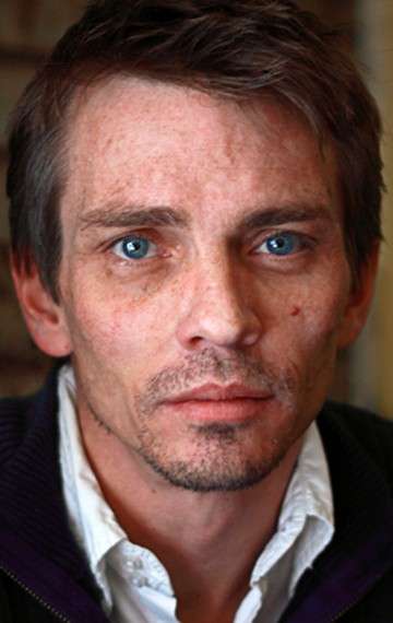 Фото Чарльз Бэйкер