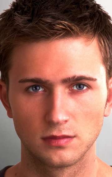 Фото Брэндон Тайлер