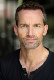 Актер Джим Старджон