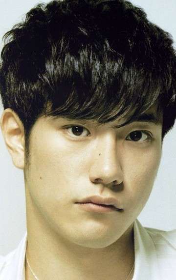 Актер Мацуяма Кэнити