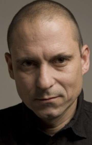 Актер Антуан Баслер