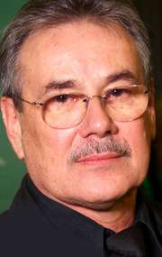 Актер Павел Чухрай