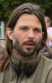 Актер Линус Сандгрен