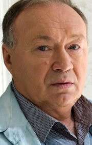 Актер Юрий Кузнецов