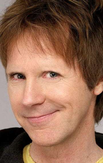 Актер Дэна Карви