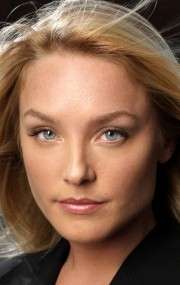 Актер Элизабет Рём