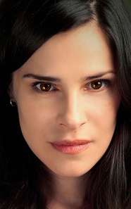 Актер Сара Лассез