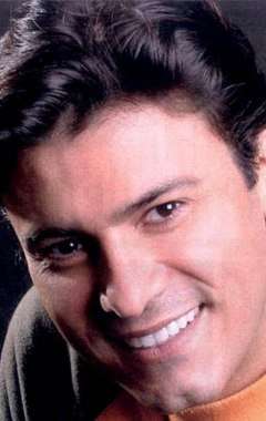 Актер Леонарду Виейра