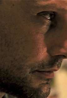 Актер Майлз Мейли