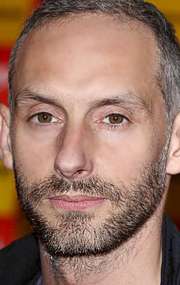 Актер Карл Теобалд