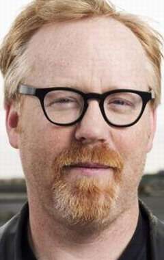 Актер Адам Сэвэдж