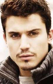 Актер Алекс Гонсалес