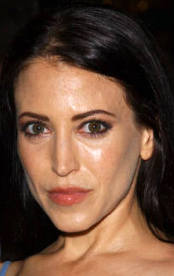 Актер Лесли Бега