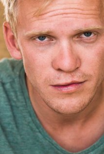 Актер Пит Буковски