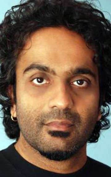 Актер Шишир Куруп